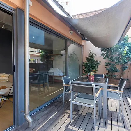 - 3 Bedroom Penthouse With Large Terrace 아파트