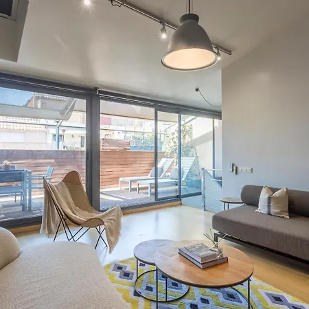 아파트 - 3 Bedroom Penthouse With Large Terrace